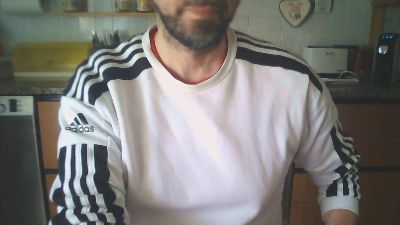 furfante___ — 在 cam4 直播的网络摄像头模特