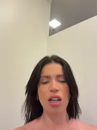 Rafaellaz — 在 stripchat 直播的网络摄像头模特