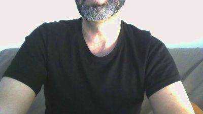 tibitero — 在 cam4 直播的网络摄像头模特