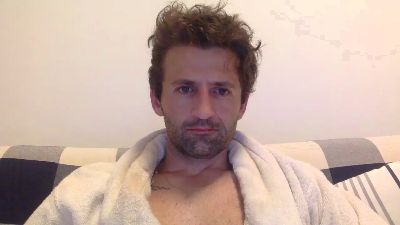 Jei89 — 在 cam4 直播的网络摄像头模特