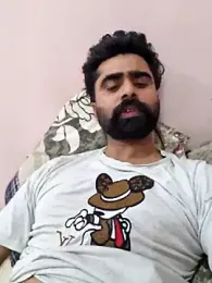 yash7713 — 在 stripchat 直播的网络摄像头模特