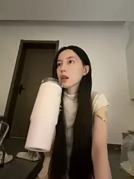 DD-5200 — 在 stripchat 直播的网络摄像头模特