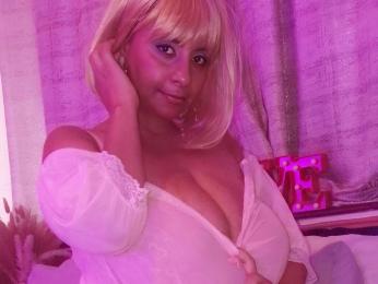 LareineCleo — Livejasmin stream photo (May 2026)