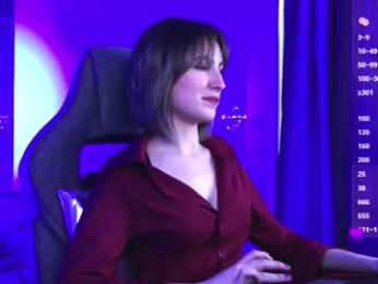 luxrayi — chaturbate