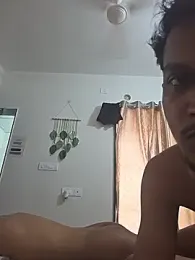Hugetoolnick — 在 stripchat 直播的网络摄像头模特