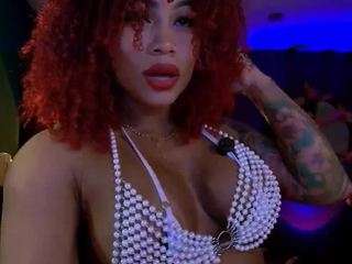 heidicox — 在 camsoda 直播的网络摄像头模特