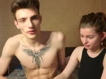 duoemi — 在 chaturbate 直播的网络摄像头模特