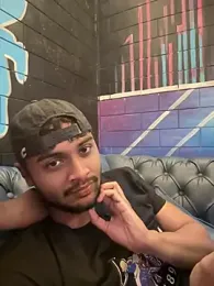 fav_villan — 在 stripchat 直播的网络摄像头模特