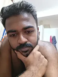 BlackHairy_man — 在 stripchat 直播的网络摄像头模特