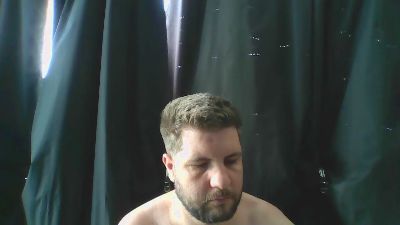 Dr_atascaburra — 在 cam4 直播的网络摄像头模特
