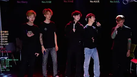 Eagle-five001 — 在 stripchat 直播的网络摄像头模特