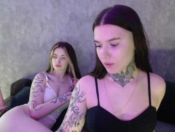 SilkLovers — 在 bongacams 直播的网络摄像头模特