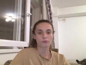 Anais8900 — 在 bongacams 直播的网络摄像头模特