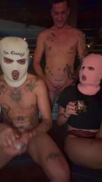 Masked_Desire69 — 在 cam4 直播的网络摄像头模特