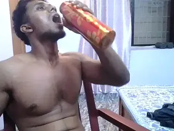 aestheticindianbbc — 在 stripchat 直播的网络摄像头模特