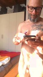 boleyn78 — Cam4 stream photo (May 2026)