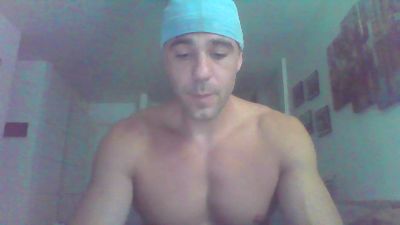 tupoke — Cam4 stream photo (Jun 2026)