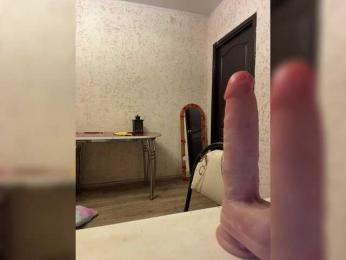 LittleDelora — 在 bongacams 直播的网络摄像头模特