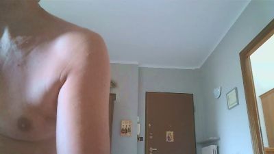 lucaa72 — 在 cam4 直播的网络摄像头模特