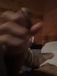 madehercumm — Stripchat stream photo (May 2026)