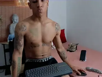 mcmax_huge — Stripchat stream photo (Feb 2024)