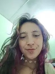 _Laary_Lily — Stripchat stream photo (May 2026)