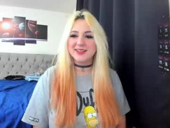 hotfireelement — 在 chaturbate 直播的网络摄像头模特