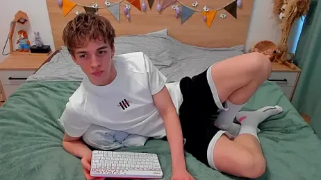 Fandi_777 — Stripchat stream photo (Mar 2026)