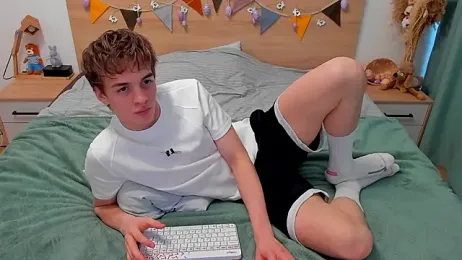 Fandi_777 — Stripchat stream photo (Mar 2026)