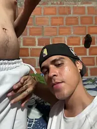 davidjan1996 — 在 stripchat 直播的网络摄像头模特