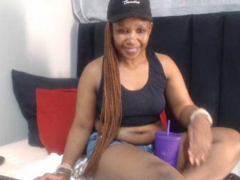 Sheila80 — bongacams