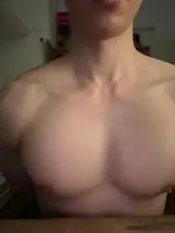 ivanzhuuu — Stripchat stream photo (Aug 2026)
