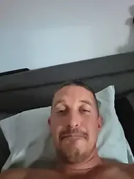 touristeqc — Stripchat stream photo (Aug 2026)