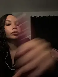 nikkiloveee — Stripchat stream photo (Apr 2026)