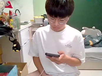 Yang_571 — Stripchat stream photo (Jun 2026)