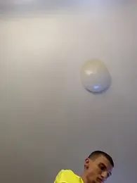 jizzyglizzy92 — Stripchat stream photo (Apr 2026)