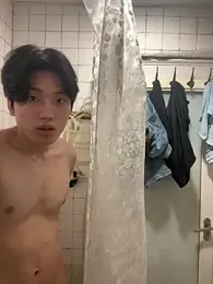 Sunny9643 — 在 stripchat 直播的网络摄像头模特