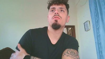 IlRitorno7 — 在 cam4 直播的网络摄像头模特