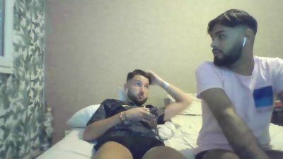 maitredessoumi — 在 cam4 直播的网络摄像头模特