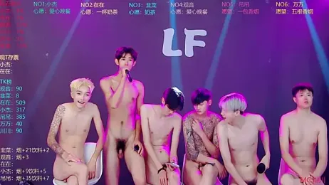 M-handsome-boy — 在 stripchat 直播的网络摄像头模特