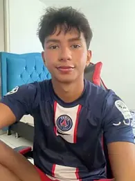 Leonarrrd_01 — Stripchat stream photo (Mar 2026)