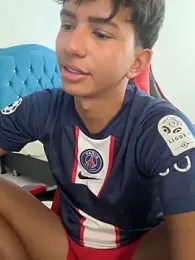 Leonarrrd_01 — Stripchat stream photo (Mar 2026)