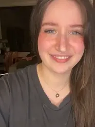 nerdynina — 在 stripchat 直播的网络摄像头模特