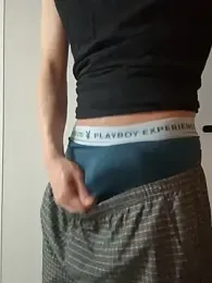 ledolue — 在 stripchat 直播的网络摄像头模特