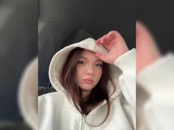 OlivkaVif — 在 bongacams 直播的网络摄像头模特