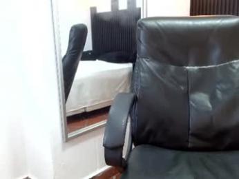 trevor_mob — 在 chaturbate 直播的网络摄像头模特