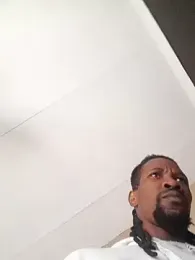 koolbend — Stripchat stream photo (Apr 2026)