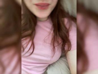 Ilinka19 — 在 bongacams 直播的网络摄像头模特