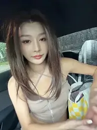 BBi-0329 — 在 stripchat 直播的网络摄像头模特