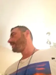 Cicciolino_23 — 在 stripchat 直播的网络摄像头模特